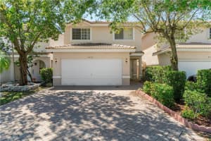 9450 NW 55th St, Sunrise, FL 33351, Sold 05/01/19