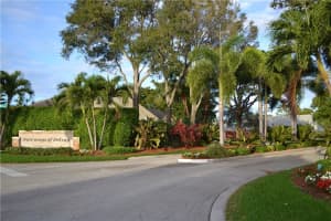 807 Par Cir, Delray Beach, FL 33445, Sold 06/10/19