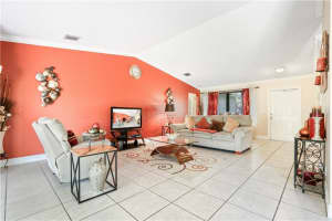 9323 NW 53rd St, Sunrise, FL 33351, Sold 05/31/19