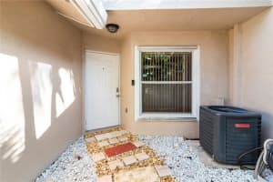 4948 W Lakes Dr, Deerfield Beach, FL 33442, Sold 05/30/19