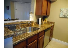 2946 S University Dr, Davie, FL 33328, Sold 05/31/19