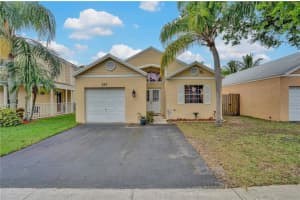 257 SW 159th Ave, Sunrise, FL 33326, Sold 05/15/19