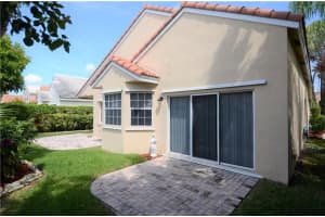 547 Bridgeton Rd, Weston, FL 33326, Sold 04/30/19