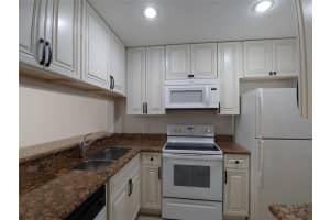 9903 Three Lakes Cir #12g, Boca Raton, FL 33428, Sold 08/05/19