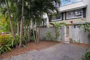 7039 SW 53rd Ln, Miami, FL 33155, Sold 04/23/19