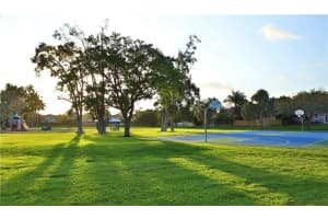 8401 SW 44th Pl, Davie, FL 33328, Sold 05/15/19