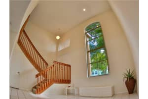 8401 SW 44th Pl, Davie, FL 33328, Sold 05/15/19