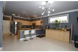 7710 NW 70th Ave, Parkland, FL 33067, Sold 05/15/19