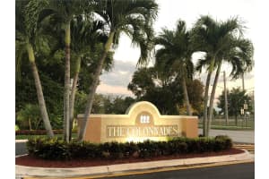 704 NW 91st Terrace, Plantation, FL 33324, Sold 05/20/19