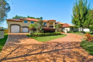 11900 Tara Dr, Plantation, FL 33325, Sold 08/27/19