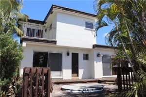 617 Flamingo Dr, Fort Lauderdale, FL 33301, Sold 08/30/19