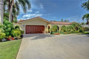 825 Tangerine Way, Delray Beach, FL 33483, Sold 06/10/19
