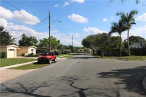 5235 SW 94th Ave, Cooper City, FL 33328, Sold 06/13/19