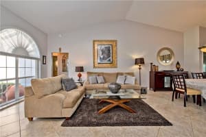 MLS# F10169363, Coral Springs, Florida 33071