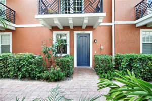 2269 NE 9th Ave, Wilton Manors, FL 33305, Sold 05/28/19