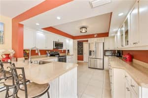 4290 SW 109th Ave, Davie, FL 33328, Sold 08/06/19