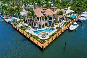 3018 NE 22nd St, Fort Lauderdale, FL 33305, Sold 10/20/20