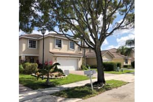 7945 S Silverado Cir, Hollywood, FL 33024, Sold 05/10/19