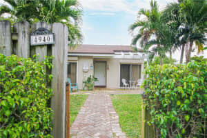 4940 E Lakes Dr, Pompano Beach, FL 33064, Sold 05/31/19