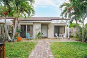 4940 E Lakes Dr, Pompano Beach, FL 33064, Sold 05/31/19