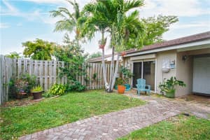 4940 E Lakes Dr, Pompano Beach, FL 33064, Sold 05/31/19