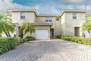 9111 NW 40th Pl, Sunrise, FL 33351, Sold 05/31/19