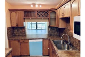 8415 Forest Hills Dr, Coral Springs, FL 33065, Sold 07/05/19