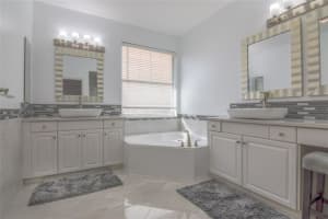 6072 NW 56th Dr, Coral Springs, FL 33067, Sold 05/08/19