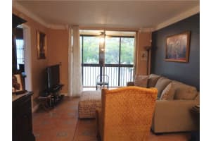 7960 NW 50th St, Lauderhill, FL 33351, Sold 07/12/19