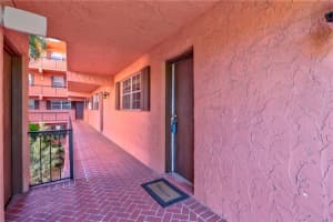 680 Tennis Club Dr, Fort Lauderdale, FL 33311, Sold 06/12/19