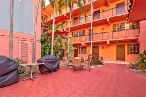 680 Tennis Club Dr, Fort Lauderdale, FL 33311, Sold 06/12/19