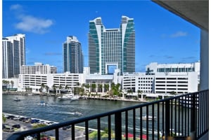 200 Leslie Dr, Hallandale Beach, FL 33009, Sold 02/27/20