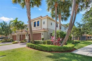 10807 NW 73rd Ct, Parkland, FL 33076, Sold 09/20/19