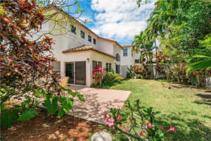 6963 Columbia Ct, Margate, FL 33063, Sold 06/17/19