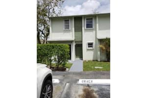 769 Crystal Lake Dr, Pompano Beach, FL 33064, Sold 06/28/19