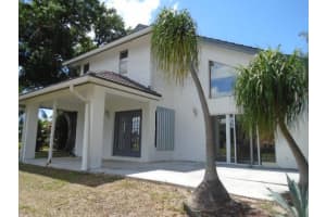 8672 Rosalie Ct, Boynton Beach, FL 33472, Sold 01/09/20