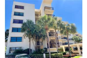 372 Golfview Rd, North Palm Beach, FL 33408, Sold 01/13/20