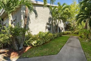 7620 NW 38th Ct, Sunrise, FL 33351, Sold 05/30/19