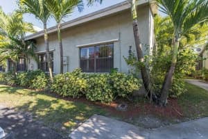 7620 NW 38th Ct, Sunrise, FL 33351, Sold 05/30/19