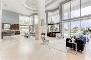 3360 Bridle Path Ln, Weston, FL 33331, Sold 04/30/20