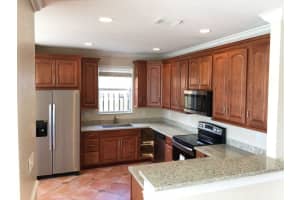 16234 SW 66th St, Miami, FL 33193, Sold 07/31/19