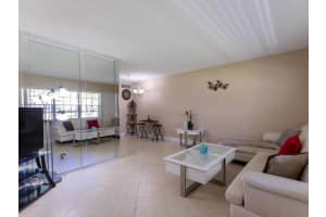 2455 NE 51st St Apt E114, Fort Lauderdale, FL 33308, Sold 06/05/19