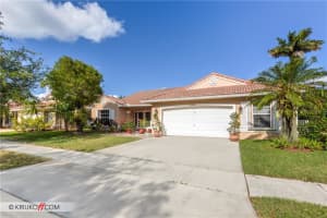 385 SW 188th Ave, Pembroke Pines, FL 33029, Sold 07/19/19