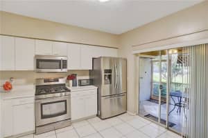 7813 Dixie Beach Cir, Tamarac, FL 33321, Sold 06/21/19