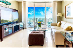 350 SE 2nd St, Fort Lauderdale, FL 33301, Sold 09/06/19