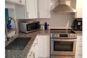 7876 NW 7th Ct, Plantation, FL 33324, Sold 06/28/19