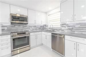 511 Bayshore Dr, Fort Lauderdale, FL 33304, Sold 10/31/19