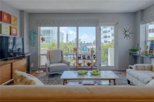 340 Sunset Dr, Fort Lauderdale, FL 33301, Sold 11/07/19