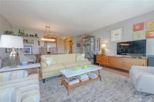 340 Sunset Dr, Fort Lauderdale, FL 33301, Sold 11/07/19
