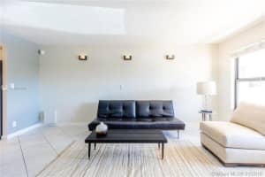 2815 NE 60th St, Fort Lauderdale, FL 33308, Sold 06/17/19